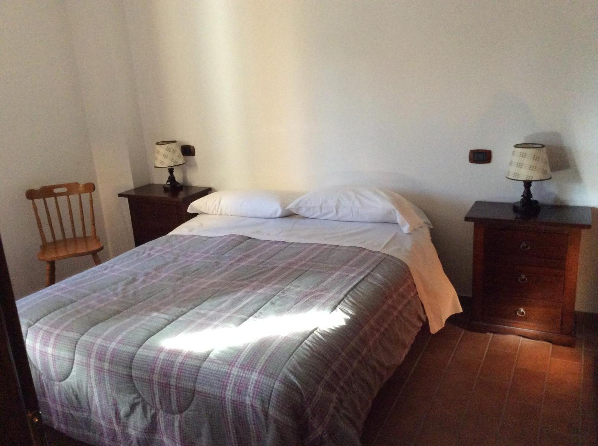 Hotel Il Feudo Dei Pierleoni Celano Bilik gambar